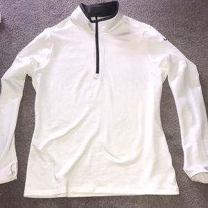 Nike pull over!